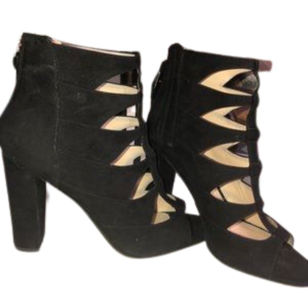 MARC FISHER Black Suede open toe pump SZ9